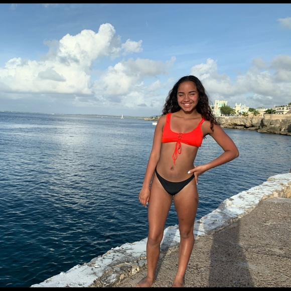 Meet your Posher, Kiara - Picture 1 of 1